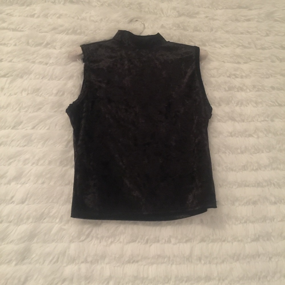Olivia Rae shirt ,size L